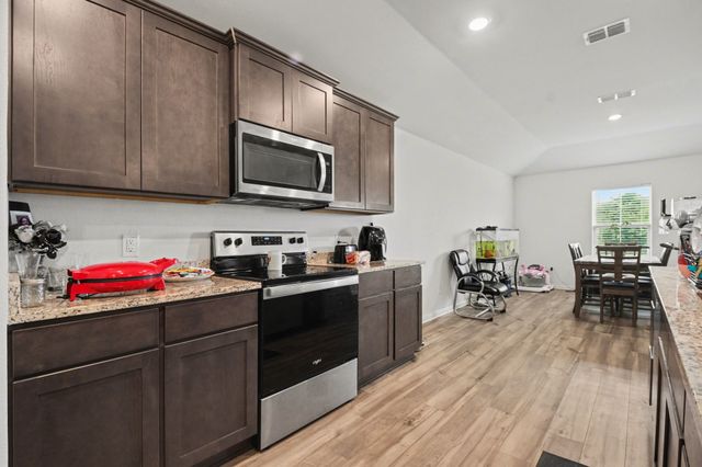 2116 Canterbury Drive, Seagoville, TX 75159