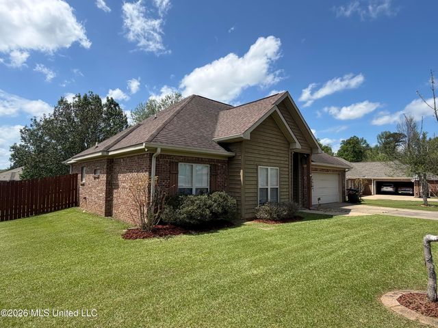 401 Roxbury Place, Florence, MS 39073