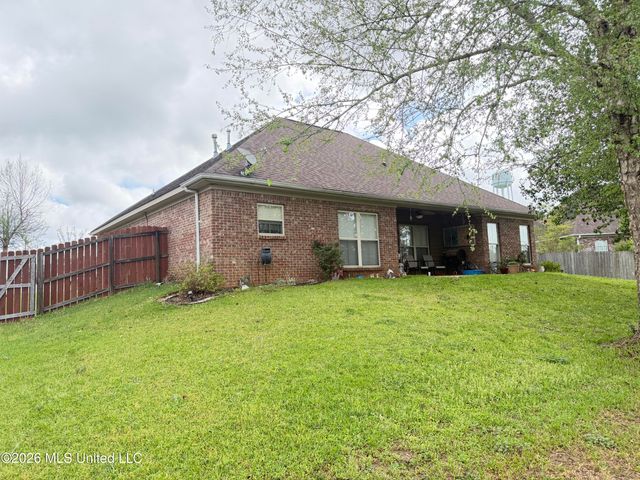 401 Roxbury Place, Florence, MS 39073