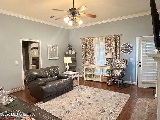 401 Roxbury Place, Florence, MS 39073