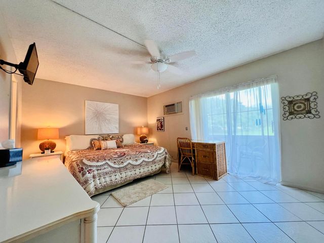159 Berkshire H, West Palm Beach, FL 33417