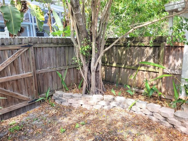 349 PLYMOUTH STREET, Safety Harbor, FL 34695