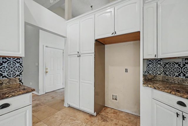 1297 Ceylon Drive, Gulf Breeze, FL 32563