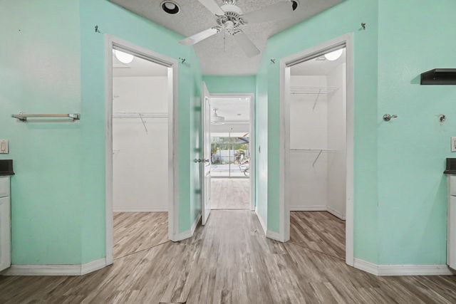 1297 Ceylon Drive, Gulf Breeze, FL 32563