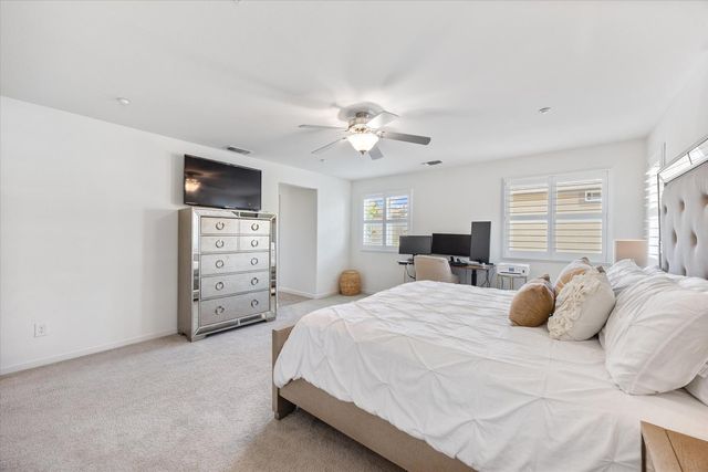 5331 Elderdown Way, Sacramento, CA 95835