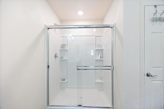 5331 Elderdown Way, Sacramento, CA 95835