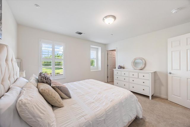 5331 Elderdown Way, Sacramento, CA 95835