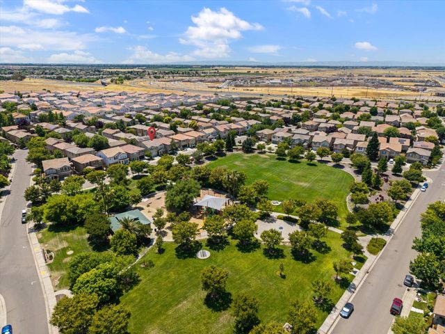 5331 Elderdown Way, Sacramento, CA 95835