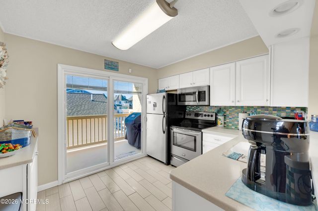 2 Second Avenue 1, Ortley Beach, NJ 08751