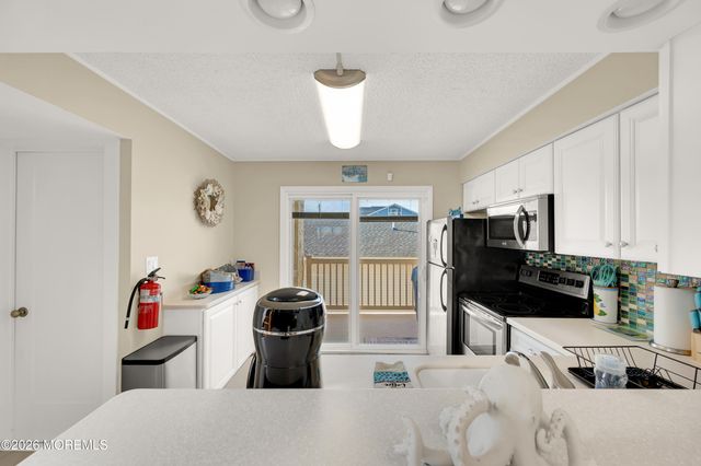 2 Second Avenue 1, Ortley Beach, NJ 08751