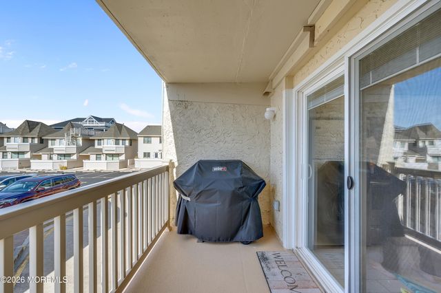 2 Second Avenue 1, Ortley Beach, NJ 08751