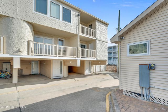 2 Second Avenue 1, Ortley Beach, NJ 08751