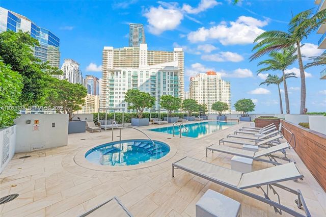 1300 Brickell Bay Dr 2104, Miami, FL 33131