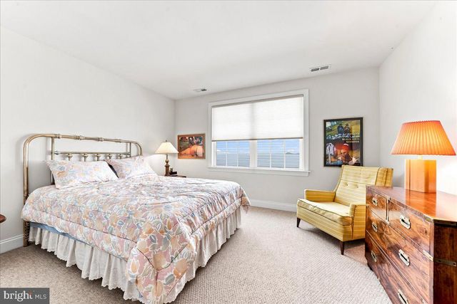 404 PETERS WAY, Phoenixville, PA 19460