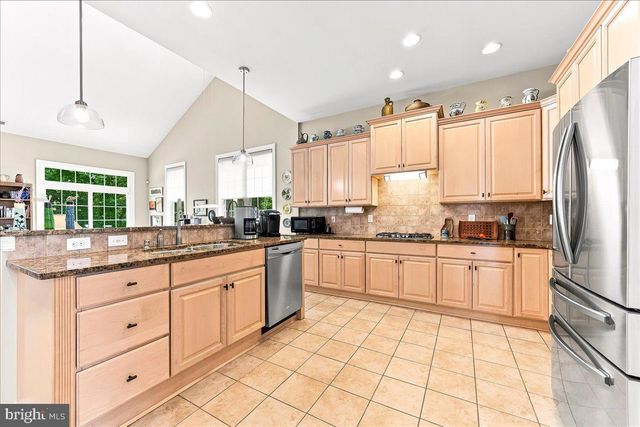 404 PETERS WAY, Phoenixville, PA 19460
