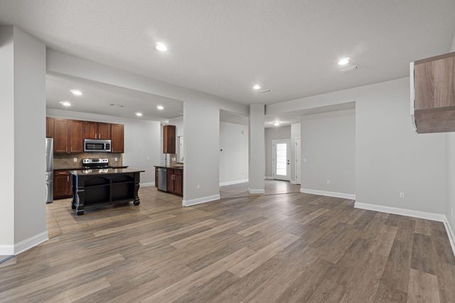 4616 Hermosa Road, Crestview, FL 32539