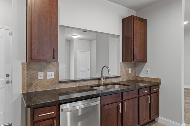 4616 Hermosa Road, Crestview, FL 32539