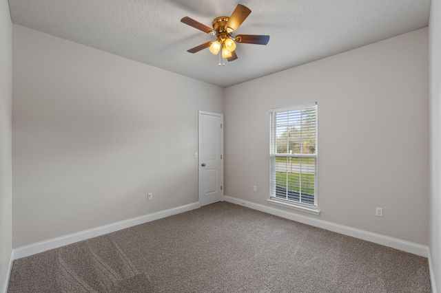 4616 Hermosa Road, Crestview, FL 32539