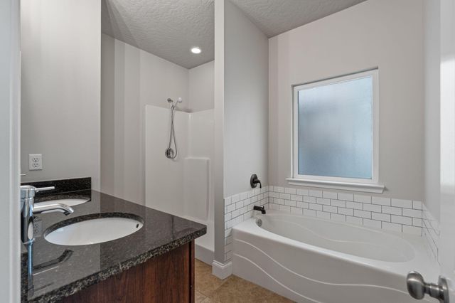 4616 Hermosa Road, Crestview, FL 32539