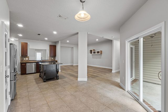 4616 Hermosa Road, Crestview, FL 32539