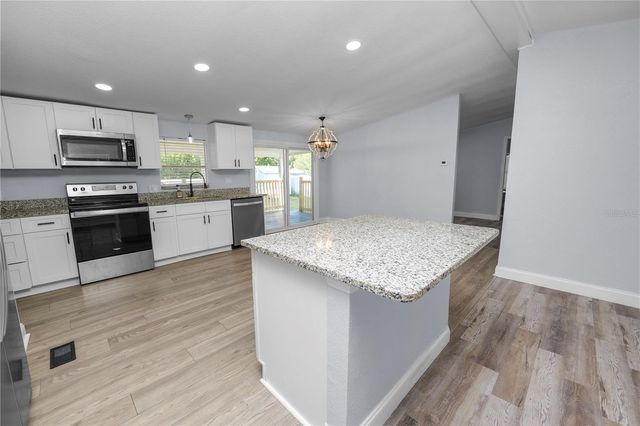 3113 ROLLINGLEN LANE, Lakeland, FL 33810