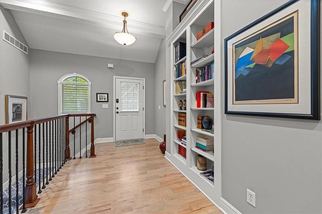 14811 Meadow Lane, Leawood, KS 66224