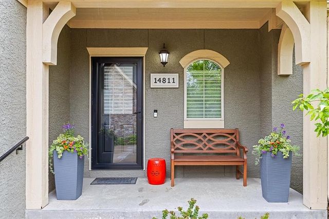 14811 Meadow Lane, Leawood, KS 66224