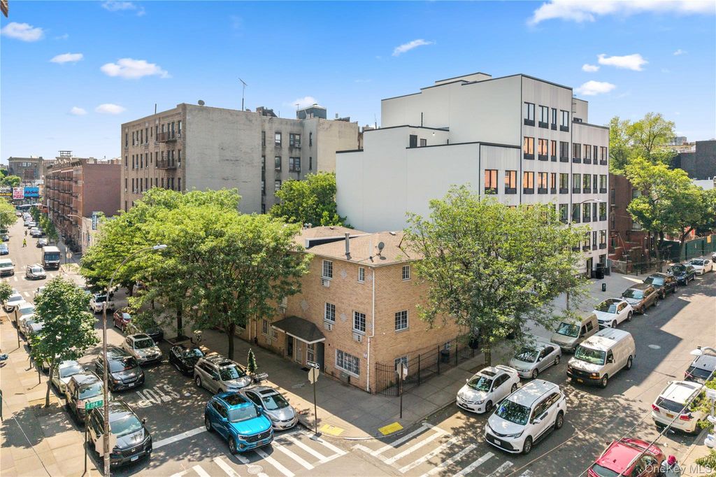 2611 Decatur Avenue, Bronx, NY 10458 — exterior