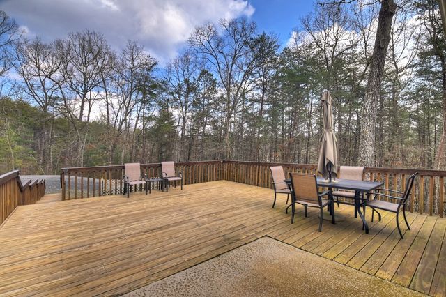 58 Autumn Ridge, Mineral Bluff, GA 30559