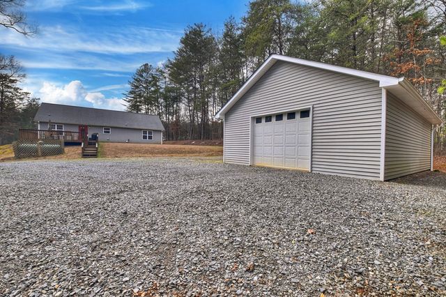 58 Autumn Ridge, Mineral Bluff, GA 30559