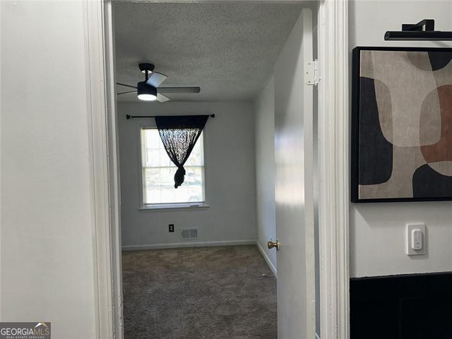 2529 Rockknoll Drive, Conley, GA 30288