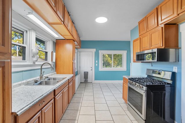 4746 E National Road 4746 E National Road, Springfield, OH 45505