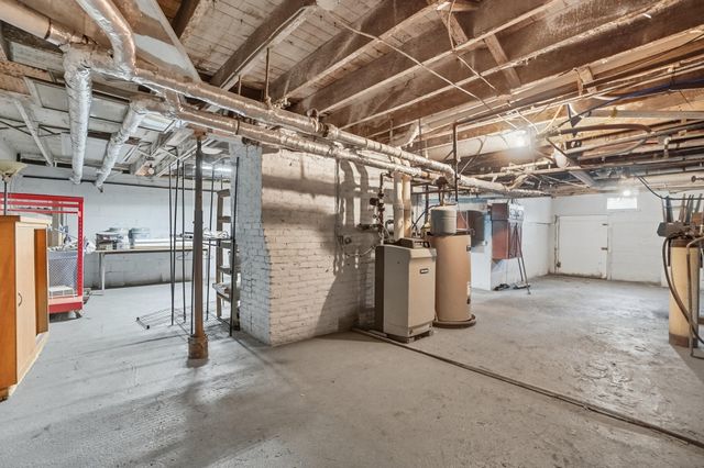 4746 E National Road 4746 E National Road, Springfield, OH 45505