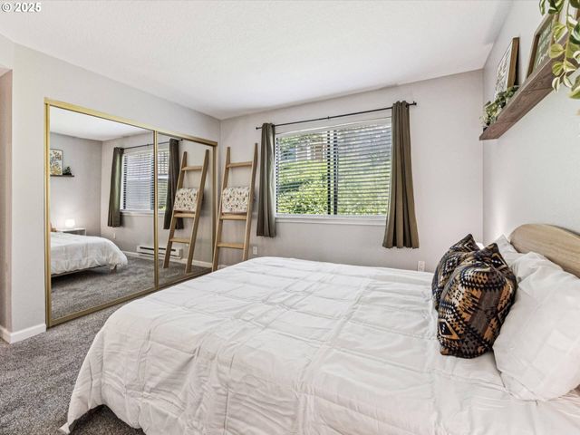 9908 Se TALBERT St, Clackamas, OR 97015