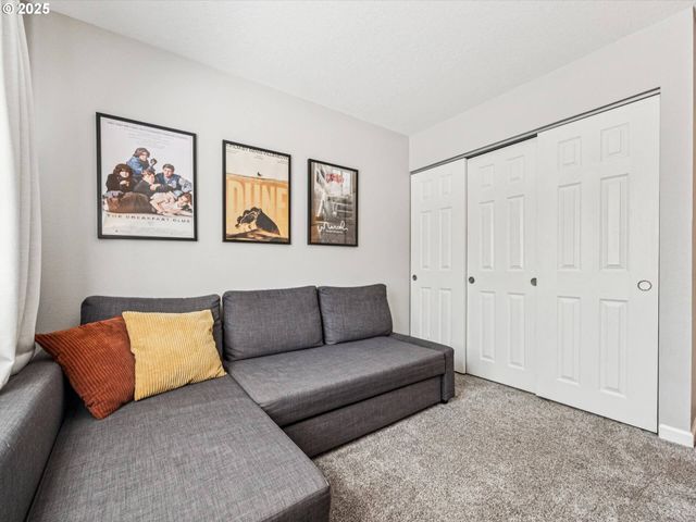 9908 Se TALBERT St, Clackamas, OR 97015