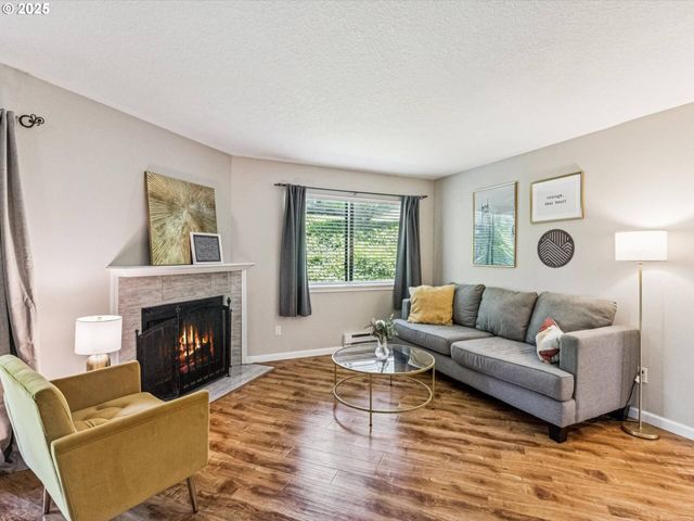 9908 Se TALBERT St, Clackamas, OR 97015