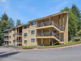 9908 Se TALBERT St, Clackamas, OR 97015