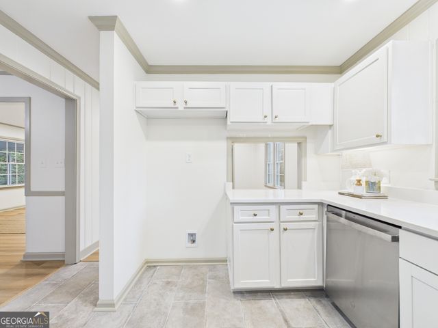 1068 S Pine Knoll Drive, Macon, GA 31204