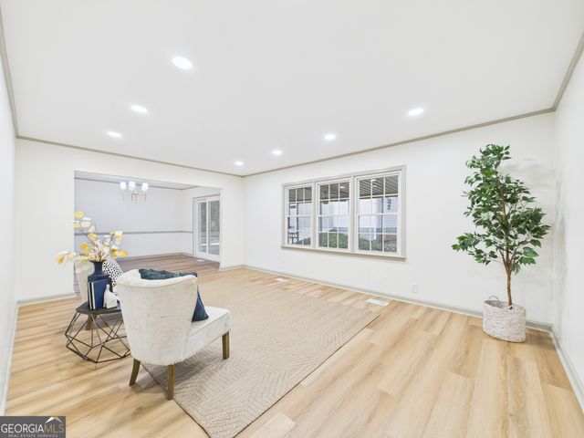 1068 S Pine Knoll Drive, Macon, GA 31204