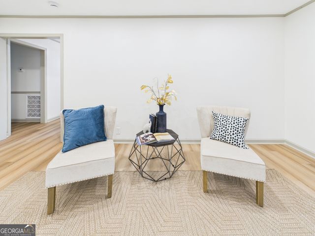 1068 S Pine Knoll Drive, Macon, GA 31204