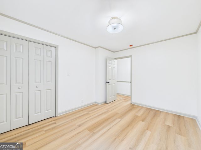 1068 S Pine Knoll Drive, Macon, GA 31204