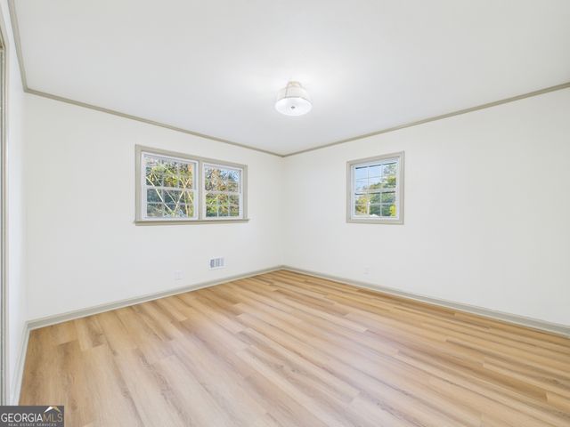 1068 S Pine Knoll Drive, Macon, GA 31204