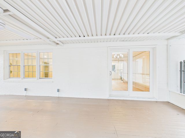 1068 S Pine Knoll Drive, Macon, GA 31204