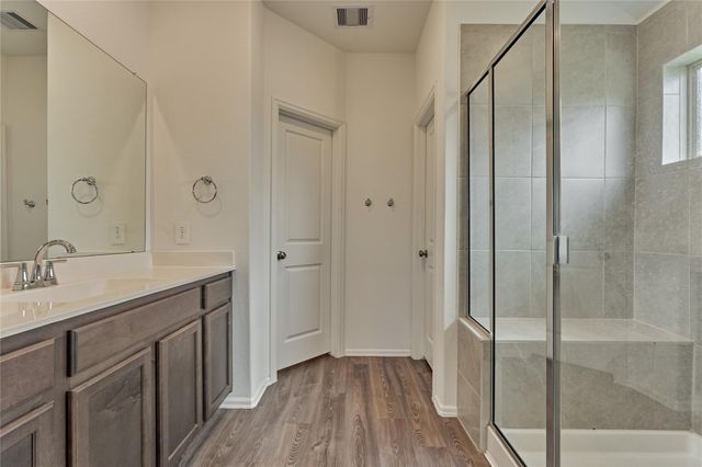 211 Garnett Street, Magnolia, TX 77354