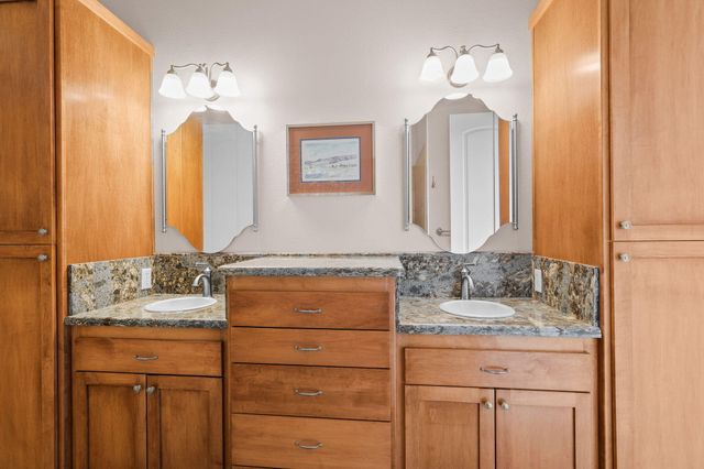 3582 Stone Ridge Place, Redding, CA 96001