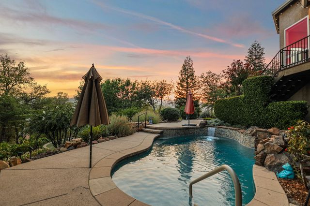3582 Stone Ridge Place, Redding, CA 96001