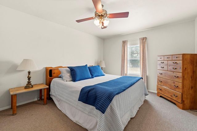 453 Sandy Lane, Onalaska, TX 77360
