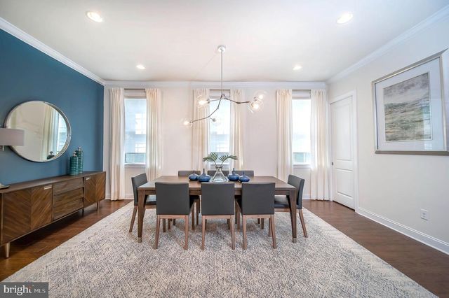 2562 RIDDLE AVE, Wilmington, DE 19806