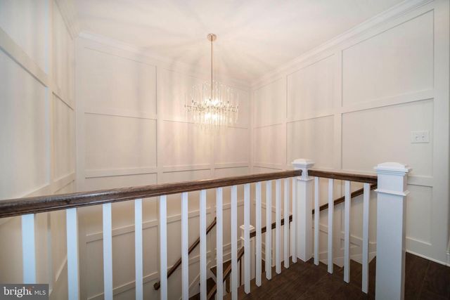 2562 RIDDLE AVE, Wilmington, DE 19806