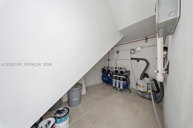 3944 W Flagler St, Miami, FL 33134